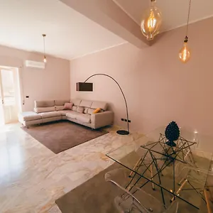 Ficu Palace Hébergement de vacances